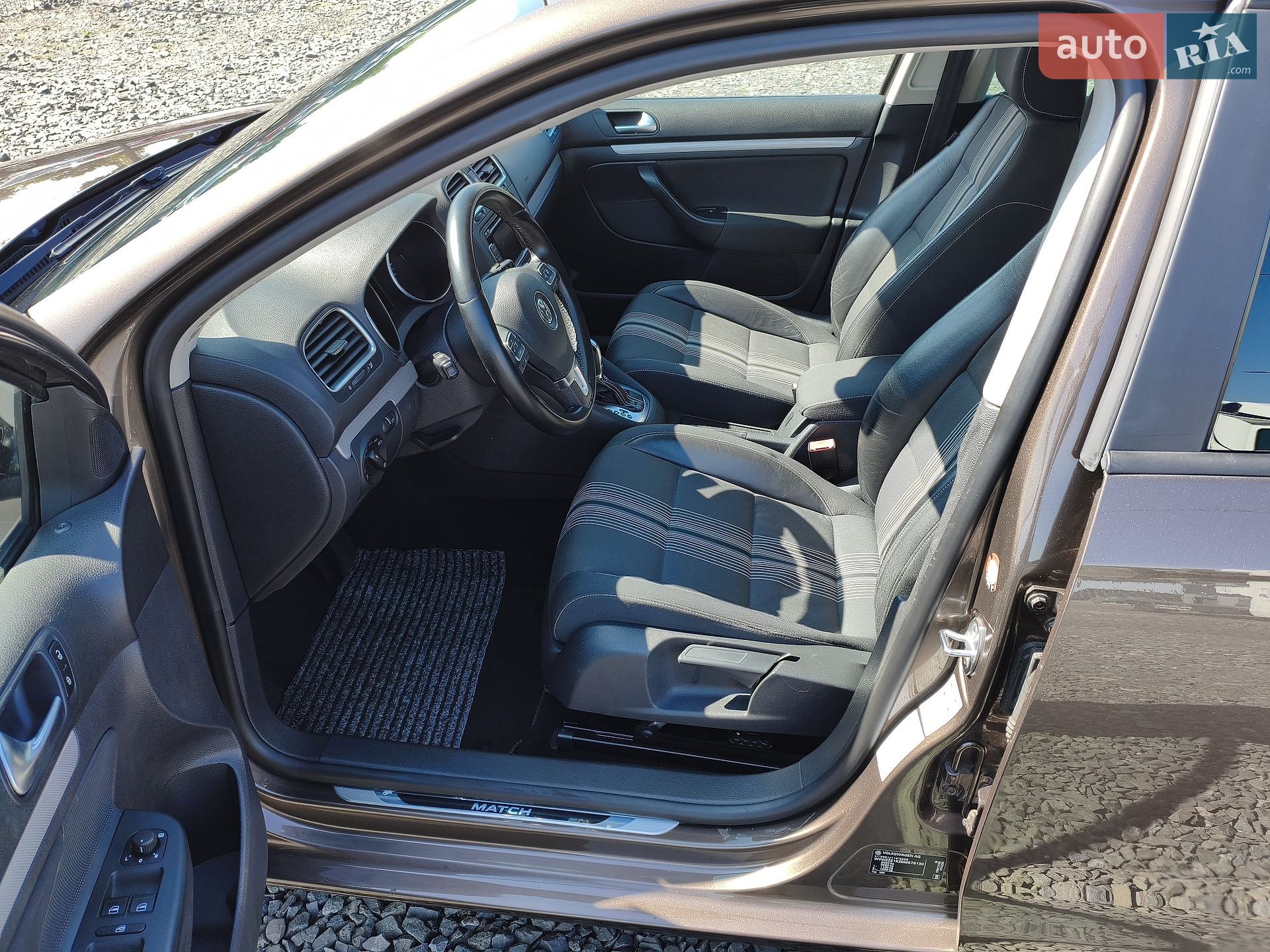 Volkswagen Golf 2013 VIN WVWZZZ1KZDM676130 фото оголошення 12 з 51