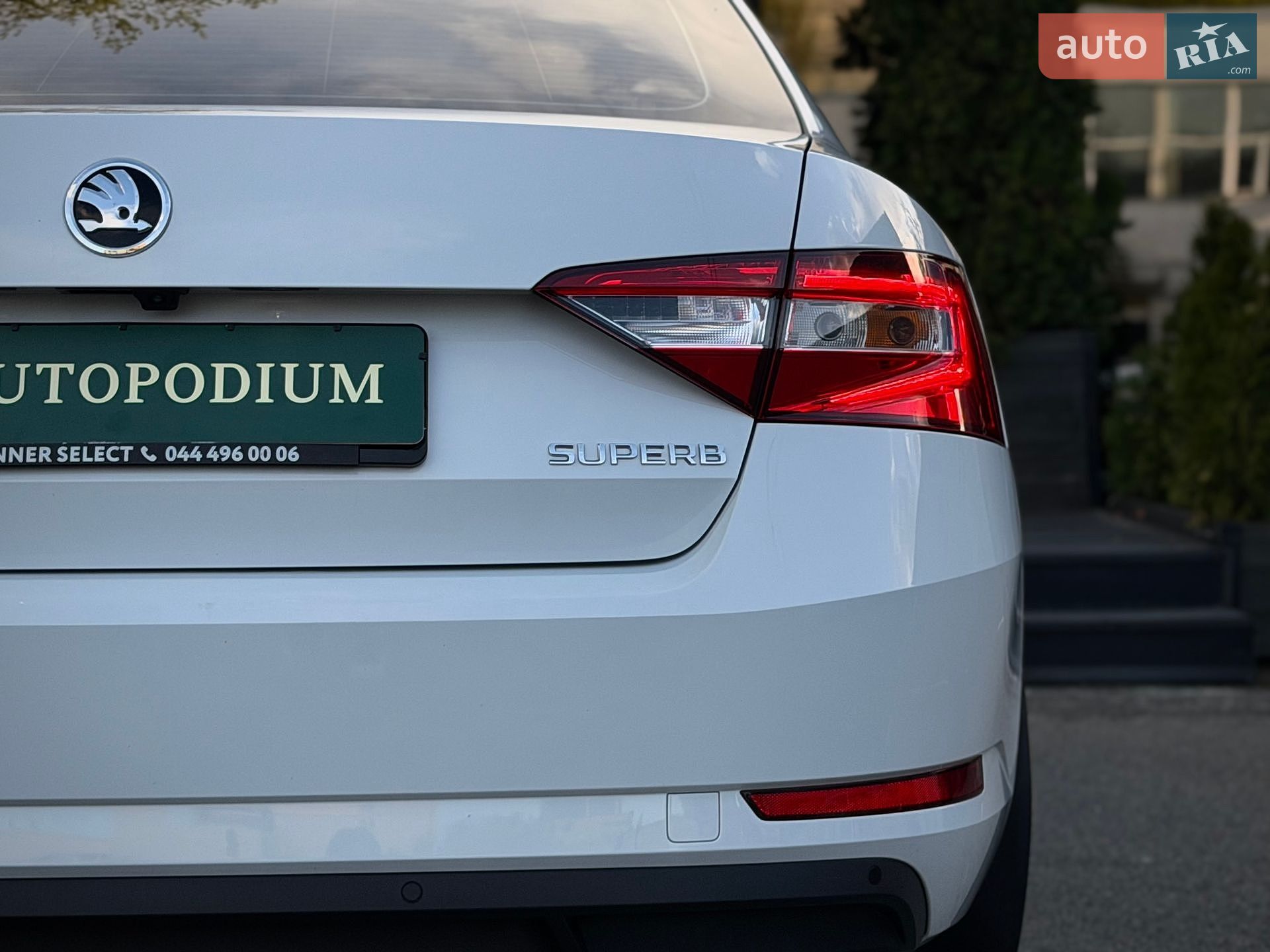 Skoda Superb 2019 VIN TMBAJ6NP4KB300223 фото оголошення 17 з 48