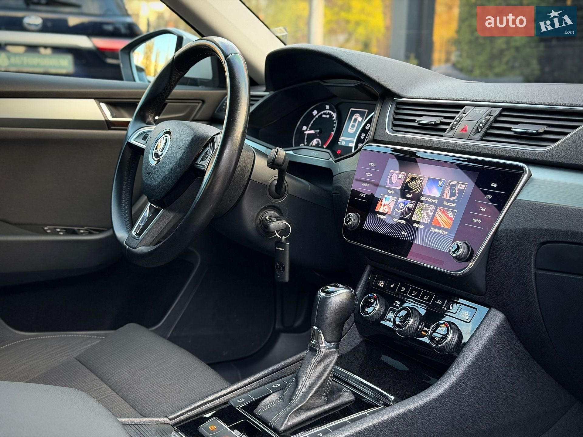 Skoda Superb 2019 VIN TMBAJ6NP4KB300223 фото оголошення 45 з 48