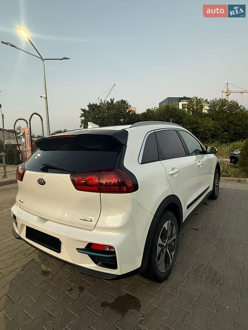 Kia Niro 2020 VIN KNDCC3LG5L5074908 фото оголошення 6 з 30