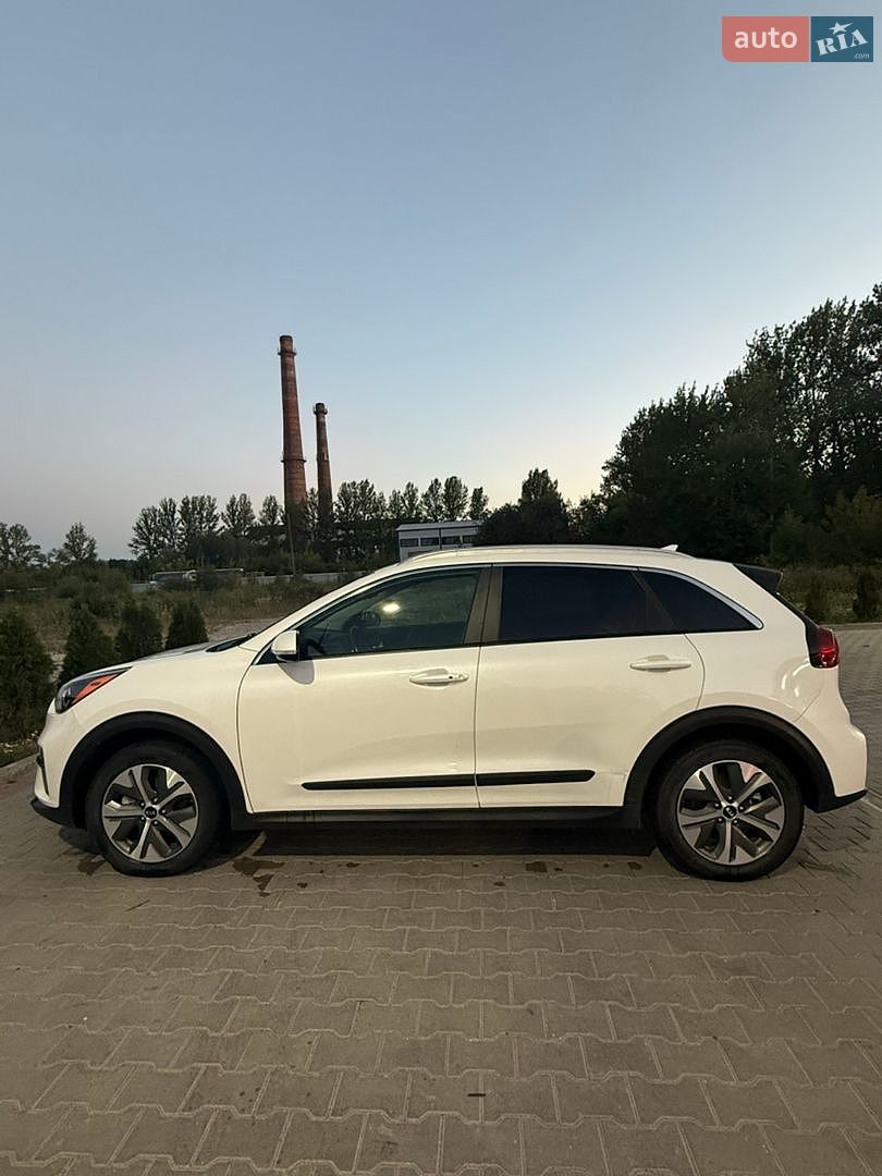 Kia Niro 2020 VIN KNDCC3LG5L5074908 фото оголошення 13 з 30