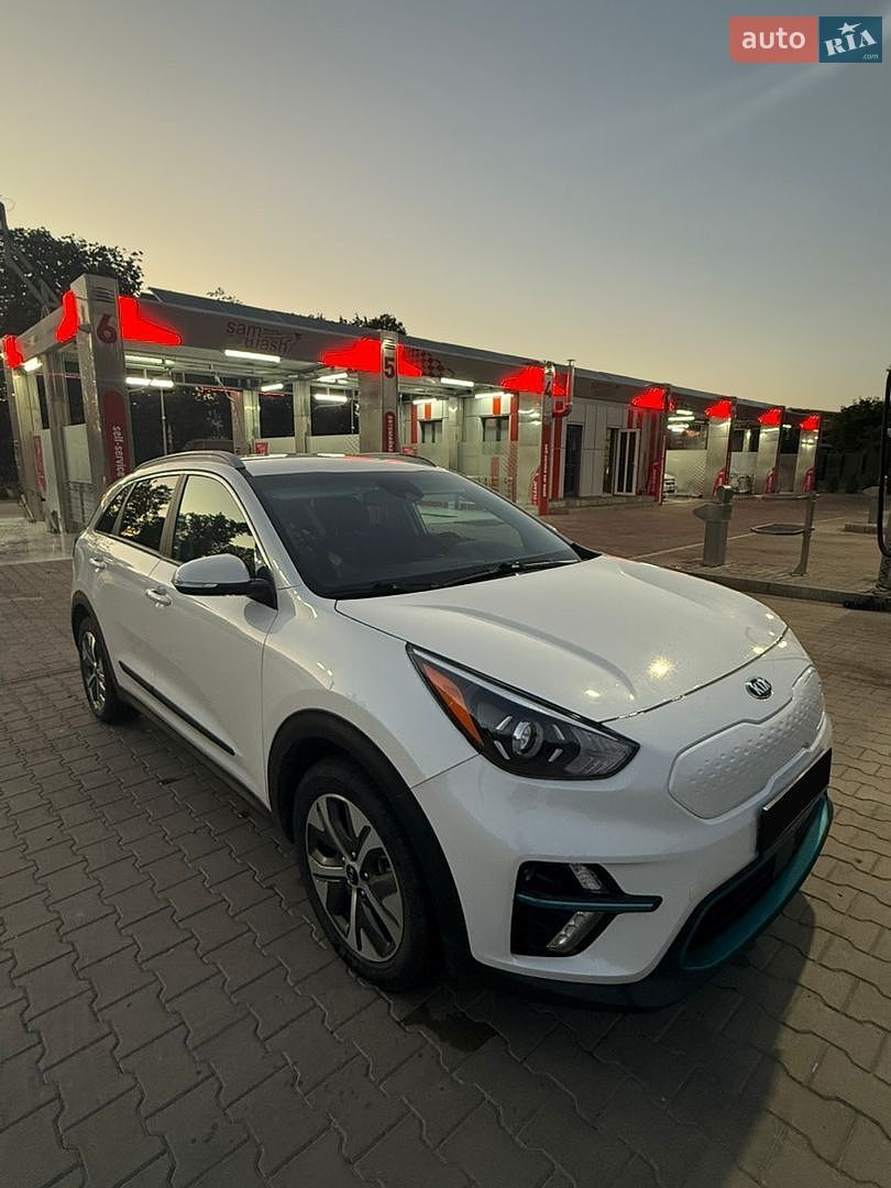 Kia Niro 2020 VIN KNDCC3LG5L5074908 фото оголошення 17 з 30