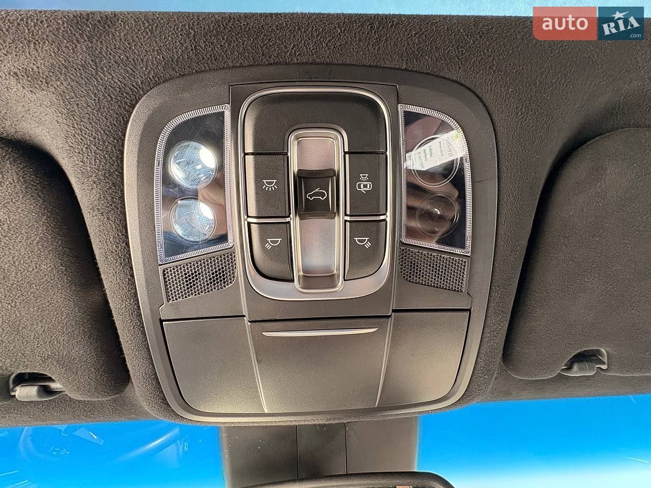 Hyundai Santa FE 2018 VIN KMHS581BBKU064365 фото оголошення 11 з 41