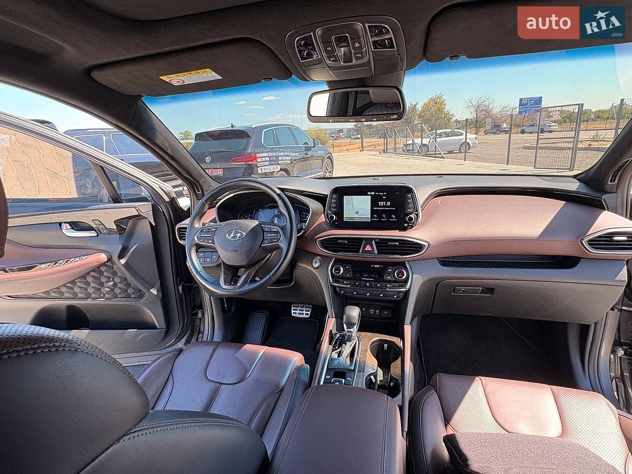 Hyundai Santa FE 2018 VIN KMHS581BBKU064365 фото оголошення 13 з 41