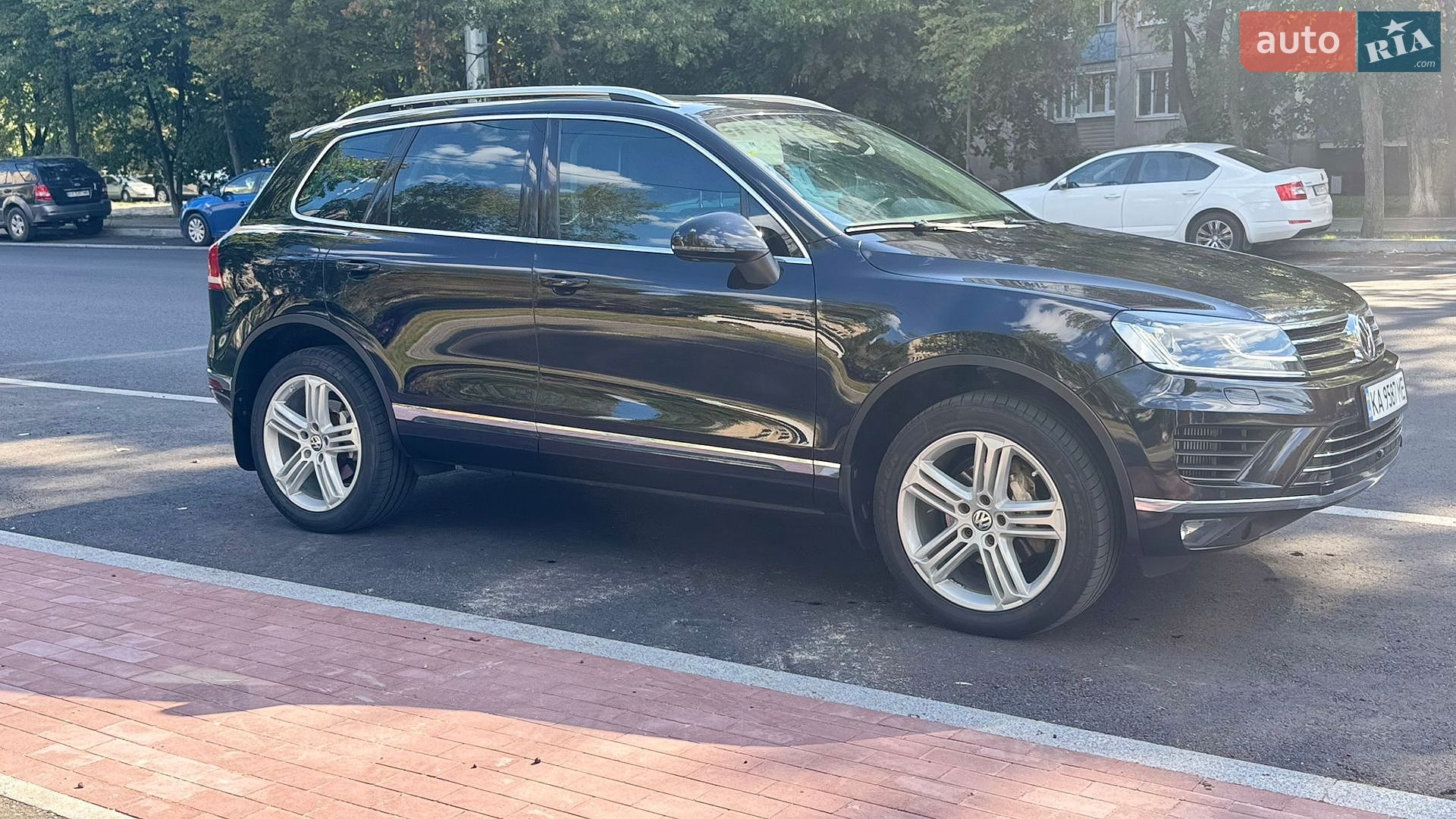 Volkswagen Touareg 2014 VIN WVGEP9BP7FD004222 фото оголошення 4 з 13