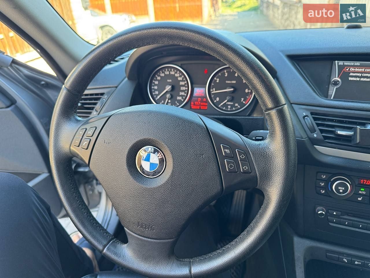 BMW X1 2012 VIN WBAVM91090VT66469 фото оголошення 5 з 25