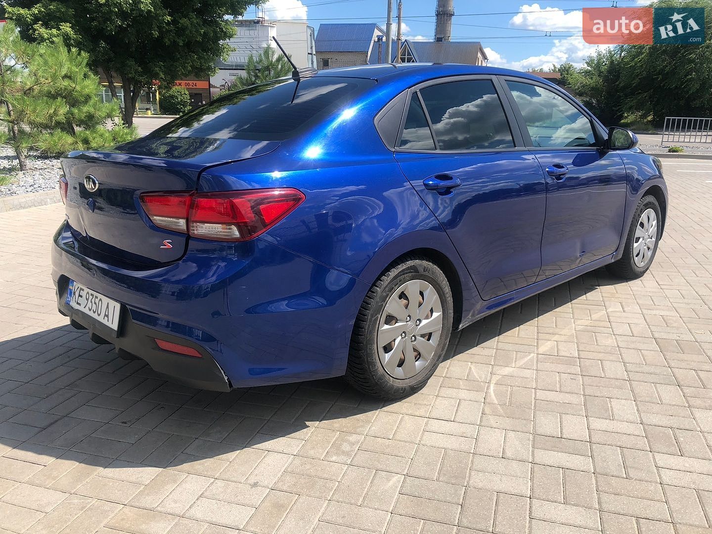 Kia Rio 2019 VIN 3KPA24AB4KE230172 фото оголошення 7 з 12