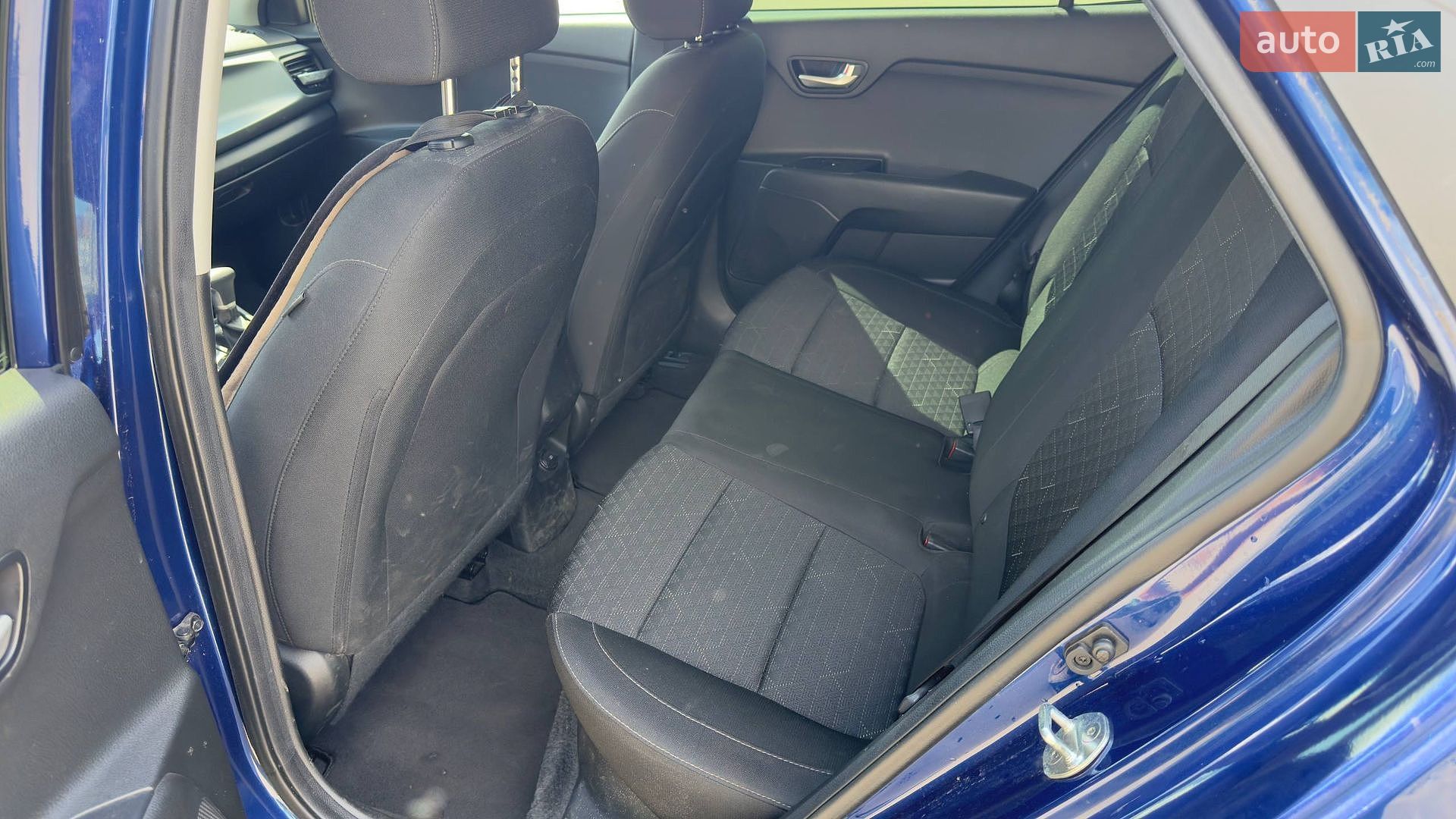 Kia Rio 2019 VIN 3KPA24AB4KE230172 фото оголошення 12 з 12