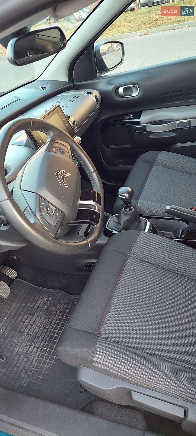 Citroen C4 Cactus 2019 VIN VF70BYHYJKE516464 фото оголошення 2 з 17