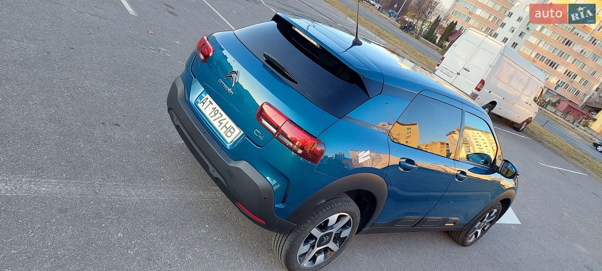 Citroen C4 Cactus 2019 VIN VF70BYHYJKE516464 фото оголошення 13 з 17