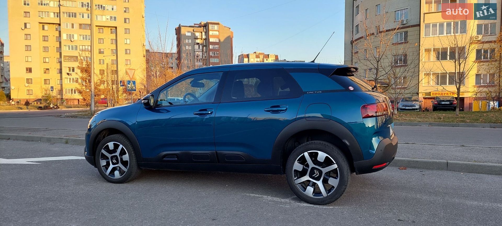 Citroen C4 Cactus 2019 VIN VF70BYHYJKE516464 фото оголошення 14 з 17