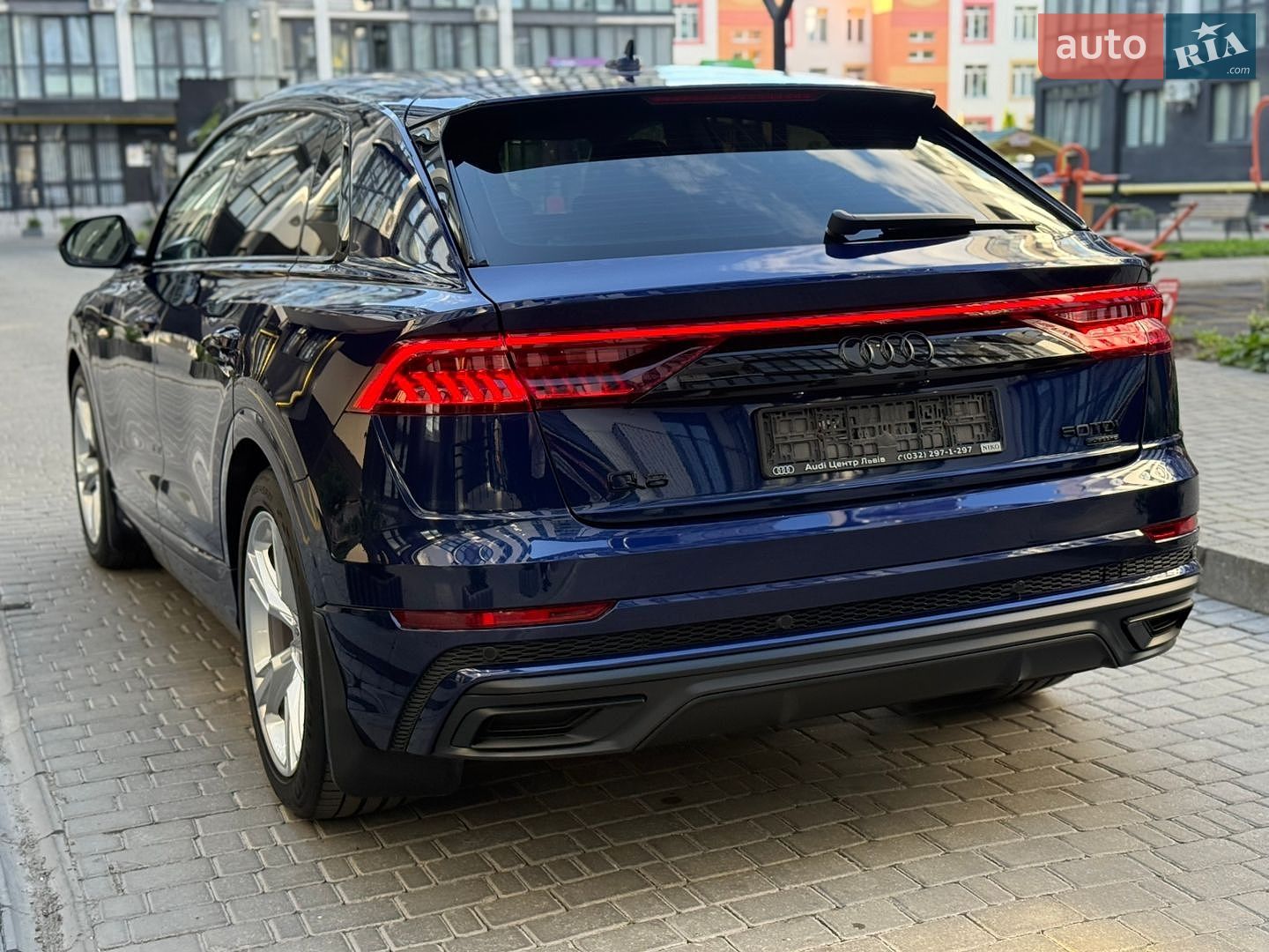 Audi Q8 2019 VIN WAUZZZF12KD045225 фото оголошення 19 з 37