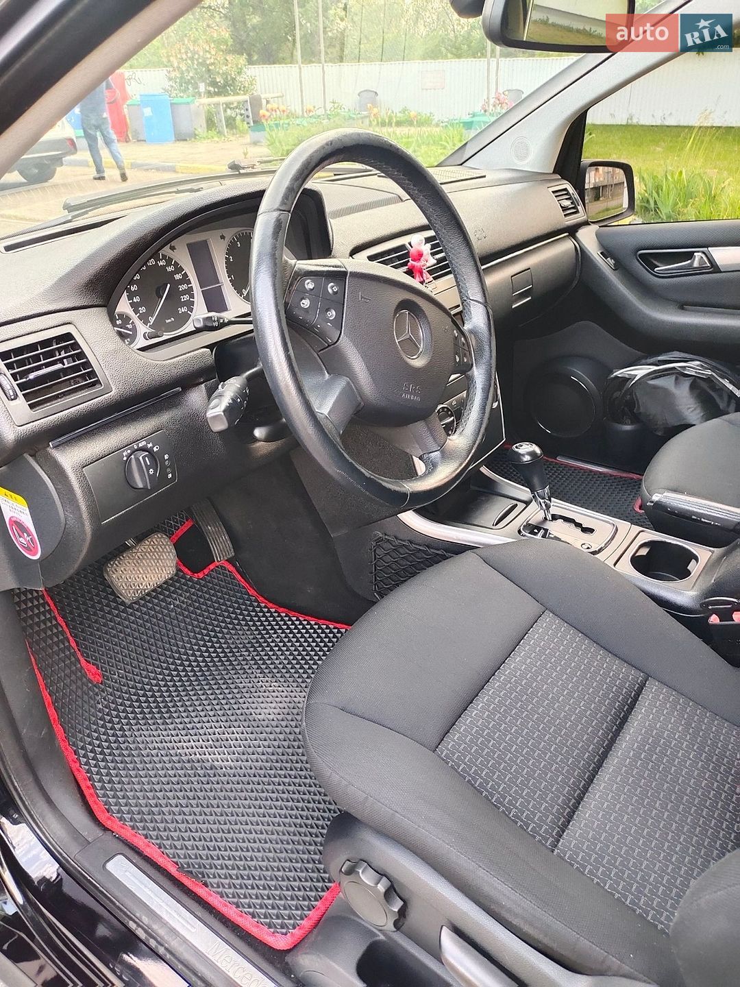 Mercedes-Benz B-Class 2011 VIN WDD2452322J727610 фото оголошення 6 з 7