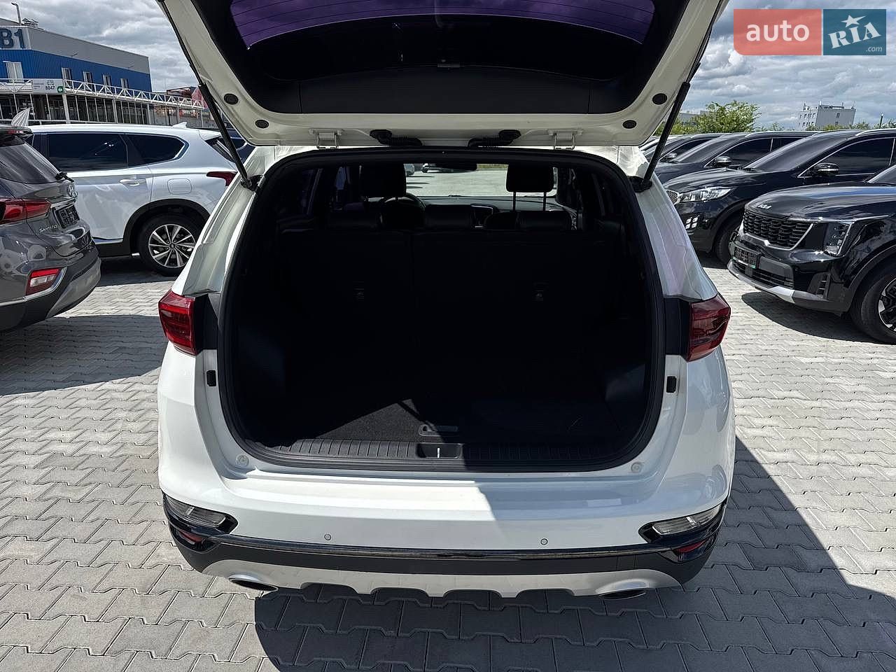 Kia Sportage 2019 VIN KNAPN813BKK704885 фото оголошення 11 з 30