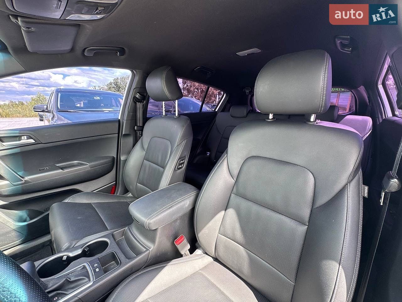 Kia Sportage 2019 VIN KNAPN813BKK704885 фото оголошення 16 з 30
