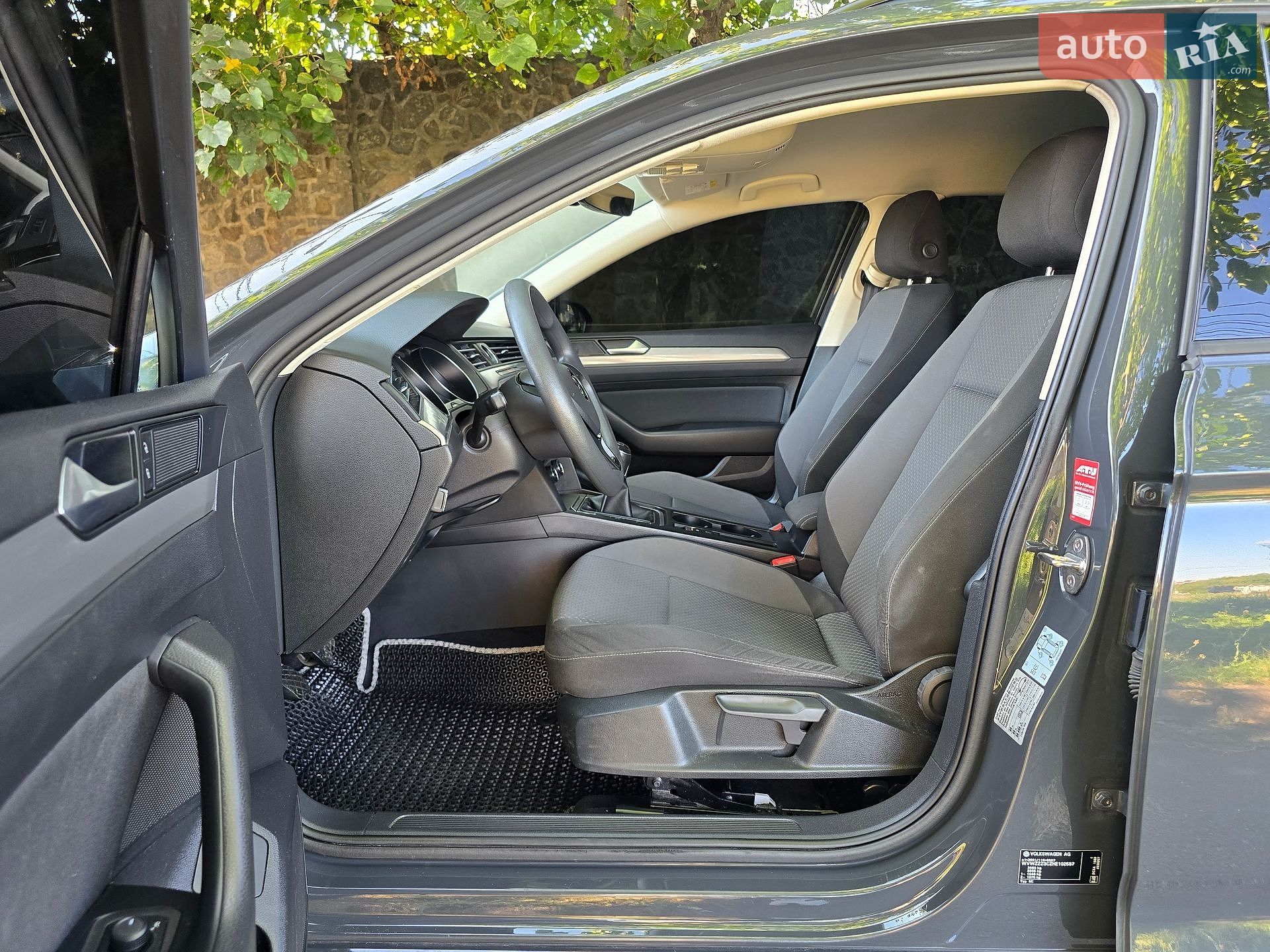 Volkswagen Passat 2016 VIN WVWZZZ3CZHE102597 фото оголошення 19 з 63