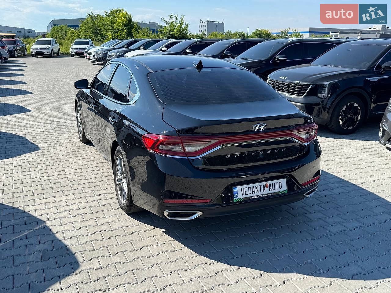 Hyundai Grandeur 2018 VIN KMHF141RBKA189082 фото оголошення 8 з 32