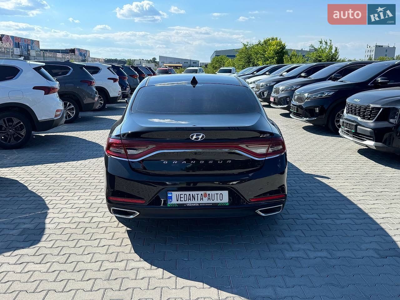 Hyundai Grandeur 2018 VIN KMHF141RBKA189082 фото оголошення 9 з 32