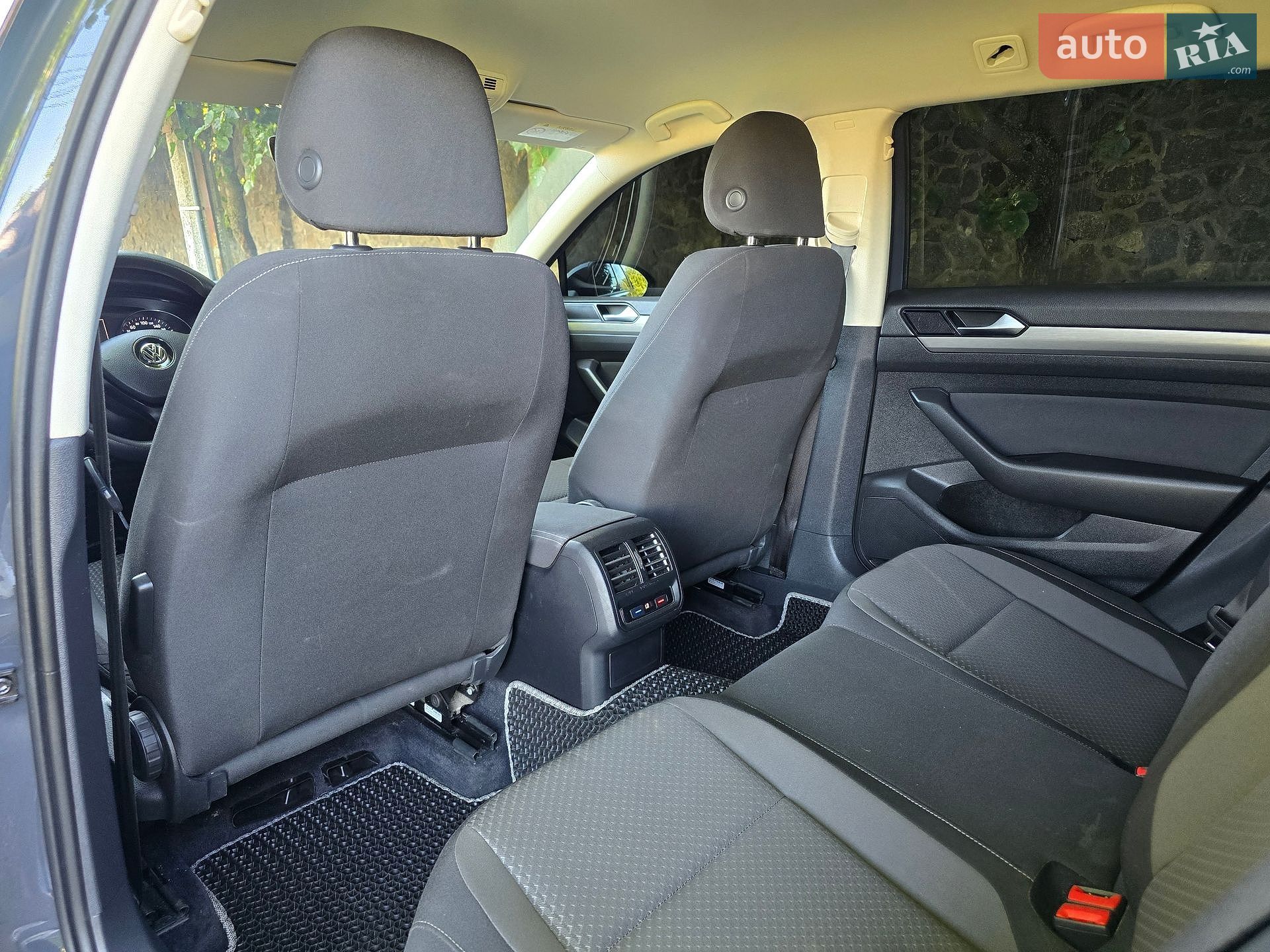 Volkswagen Passat 2016 VIN WVWZZZ3CZHE102597 фото оголошення 41 з 63