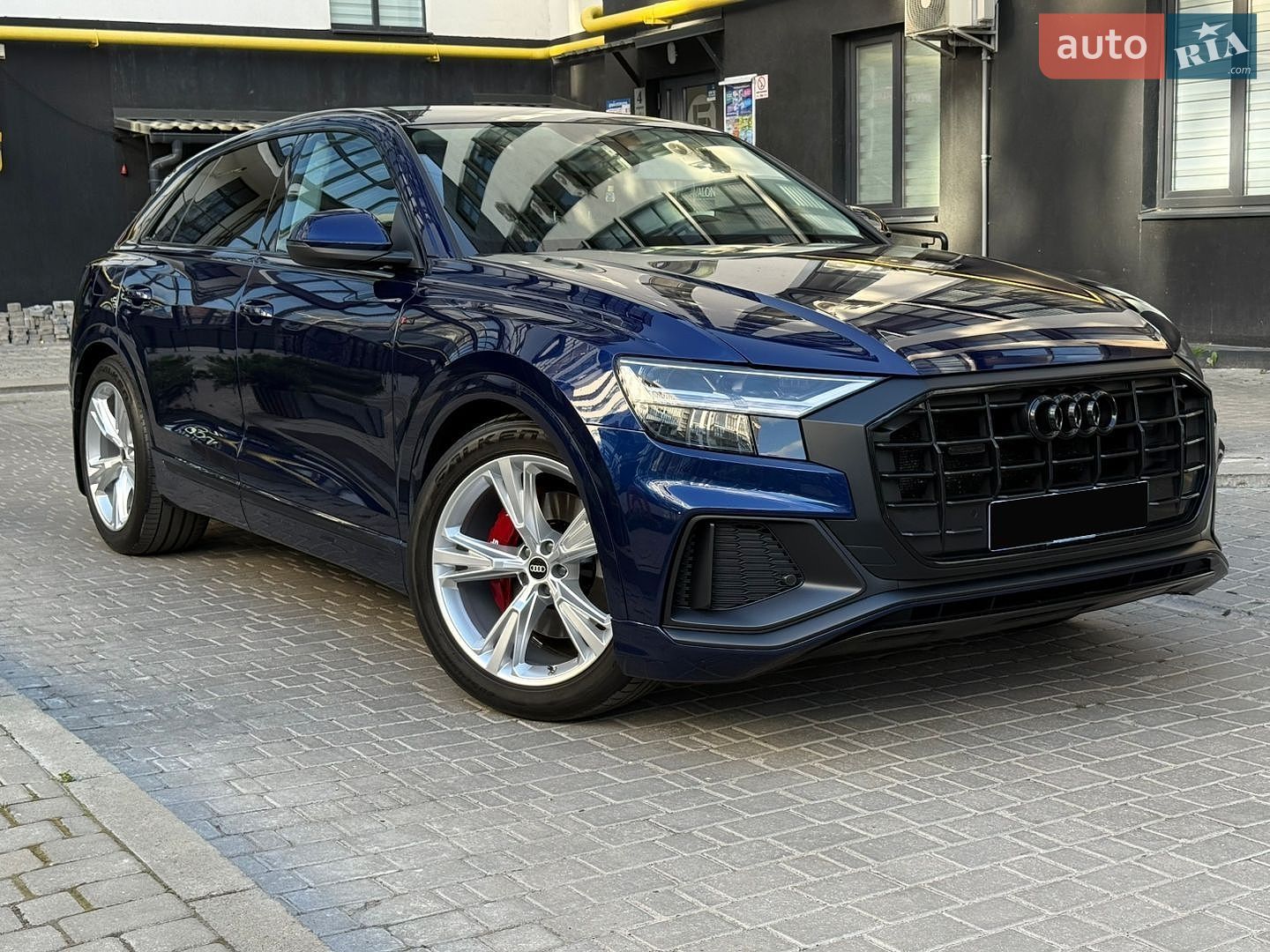 Audi Q8 2019 VIN WAUZZZF12KD045225 фото оголошення 30 з 37