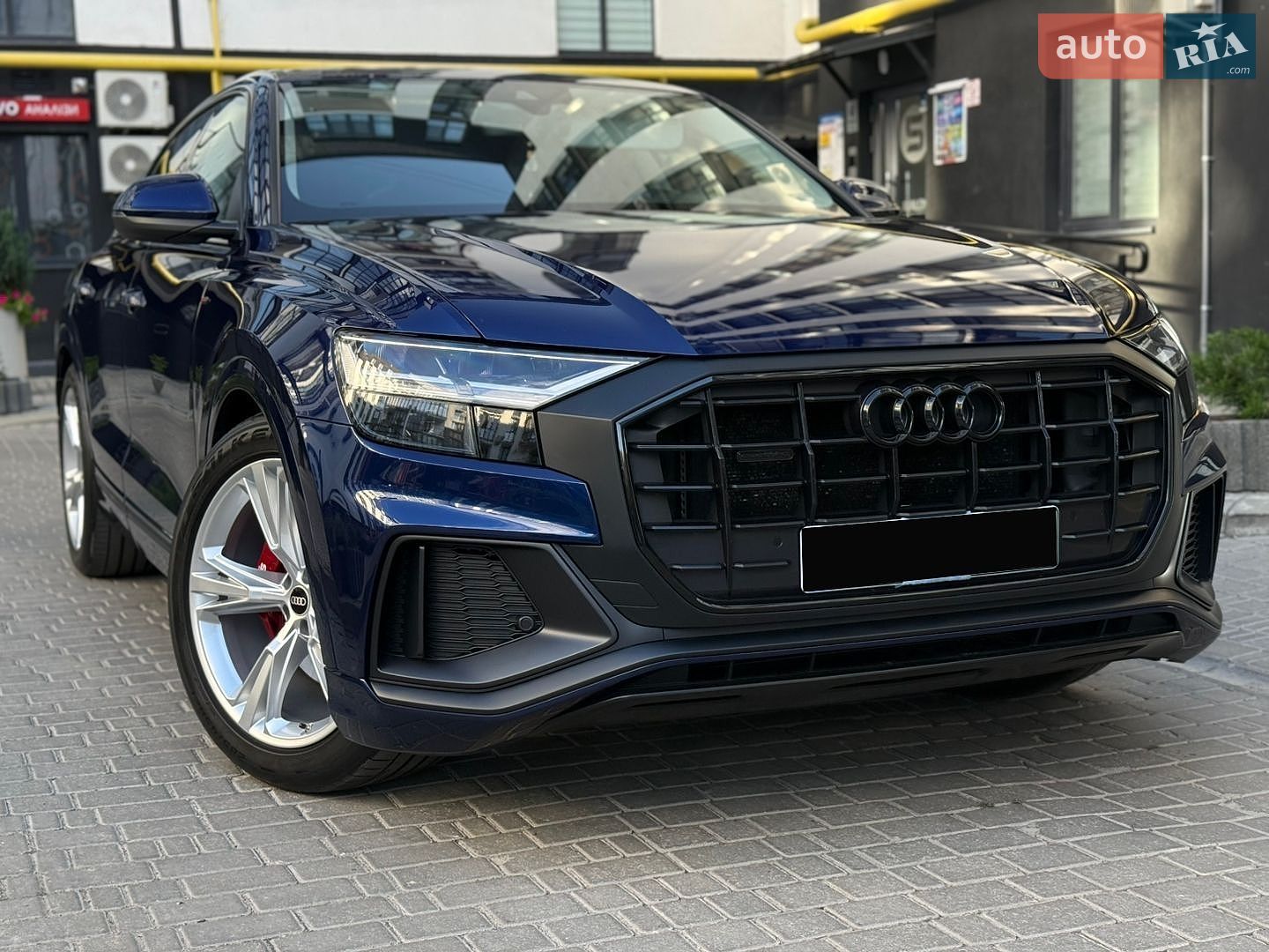 Audi Q8 2019 VIN WAUZZZF12KD045225 фото оголошення 32 з 37