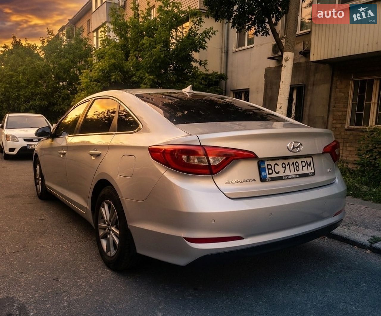 Hyundai Sonata 2014 VIN KMHE341DBFA058198 фото оголошення 5 з 13