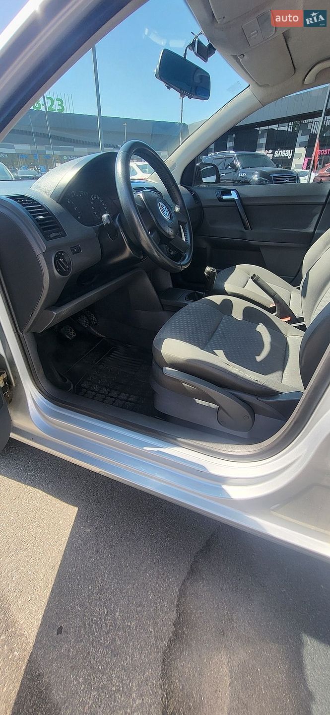 Volkswagen Polo 2003 VIN WVWZZZ9NZ4D047396 фото оголошення 5 з 18