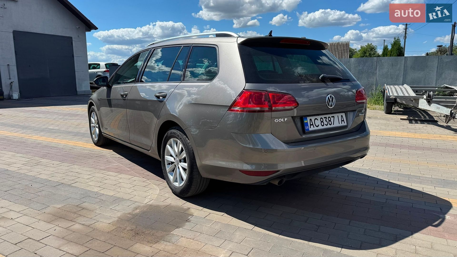 Volkswagen Golf 2015 VIN WVWZZZAUZGP541290 фото оголошення 4 з 14