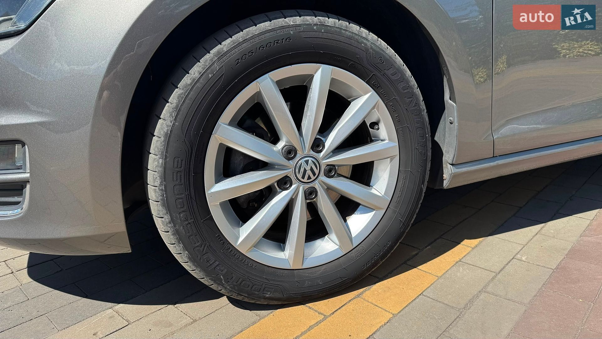Volkswagen Golf 2015 VIN WVWZZZAUZGP541290 фото оголошення 12 з 14