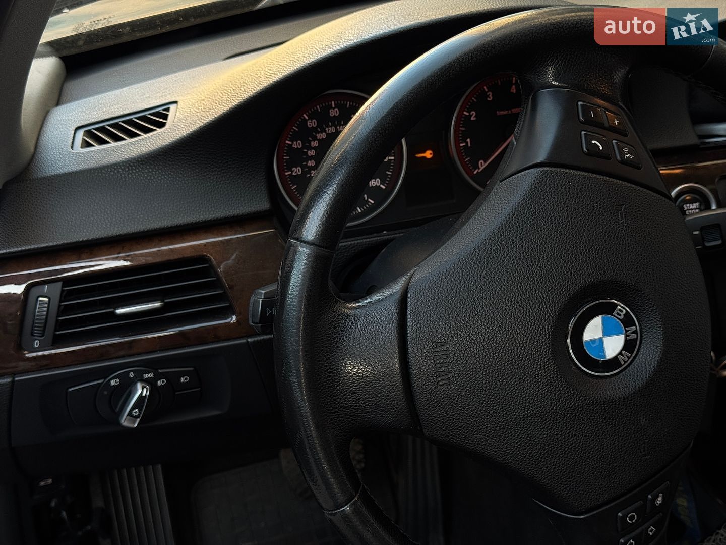 BMW 3 Series 2009 VIN WBAPK5C56AA649324 фото оголошення 7 з 33