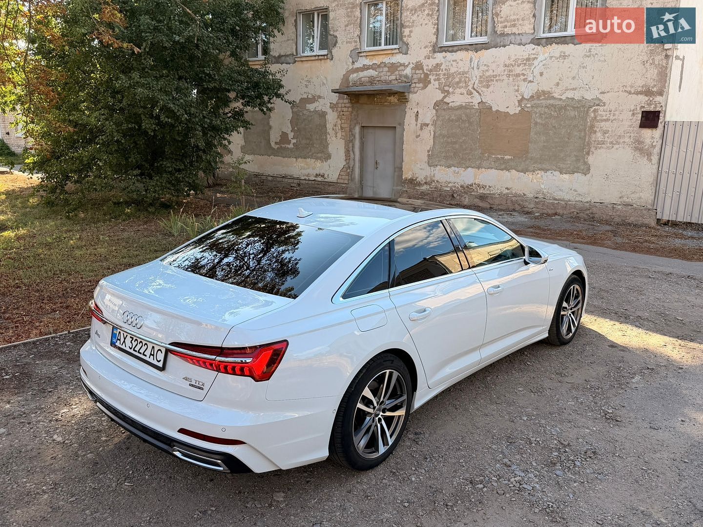 Audi A6 2020 VIN WAUZZZF27MN004305 фото оголошення 4 з 15