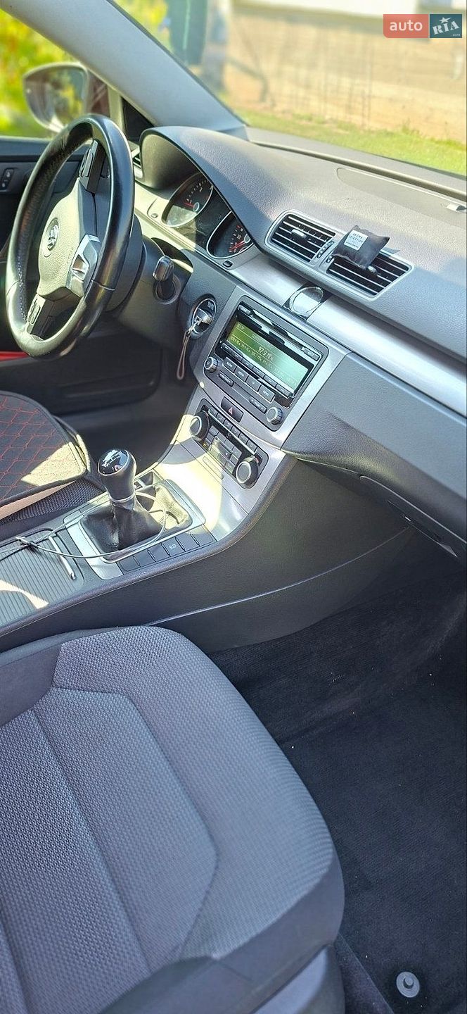 Volkswagen Passat 2011 VIN WVWZZZ3CZCE055348 фото оголошення 17 з 35