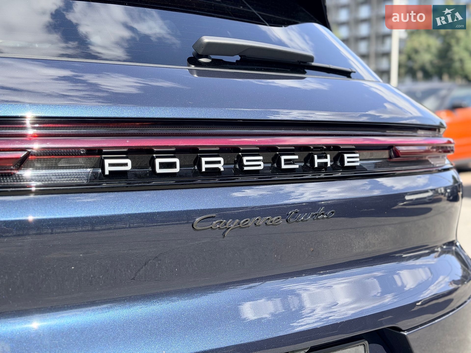 Porsche Cayenne 2024 VIN WP1AM2AY6RDA48230 фото оголошення 17 з 51