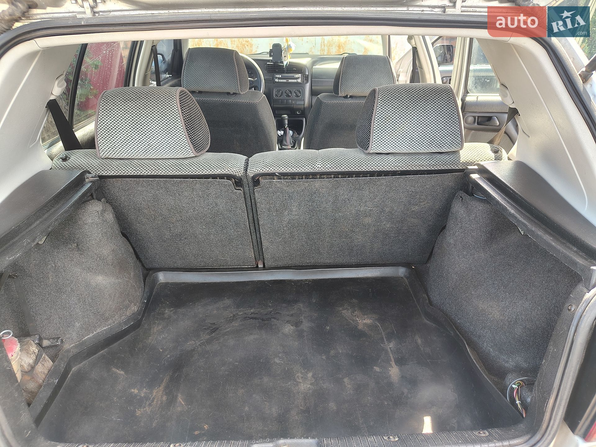 Volkswagen Golf 1998 VIN WVWZZZ1HZWB031271 фото оголошення 22 з 28