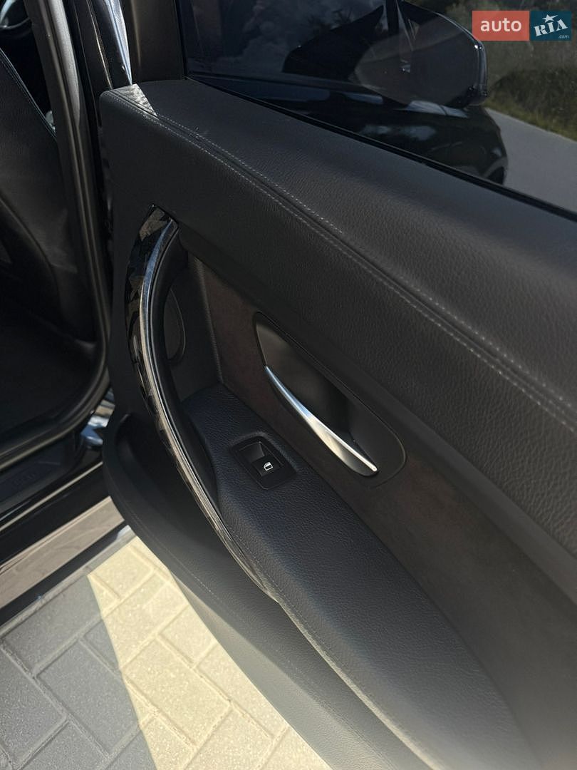 BMW 3 Series 2014 VIN WBA3B9G50ENR91513 фото оголошення 14 з 19