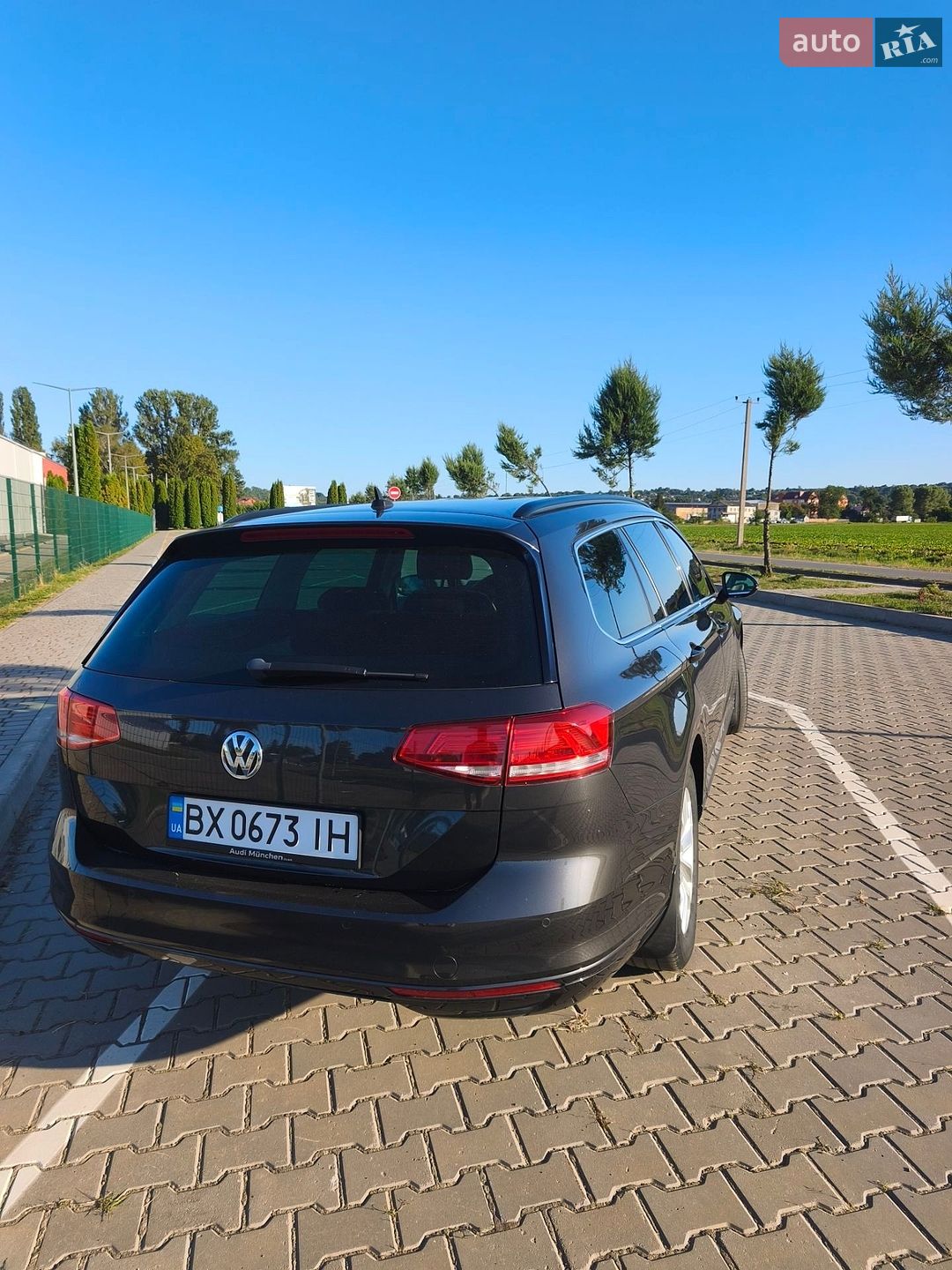 Volkswagen Passat 2017 VIN WVWZZZ3CZJE094477 фото оголошення 9 з 32