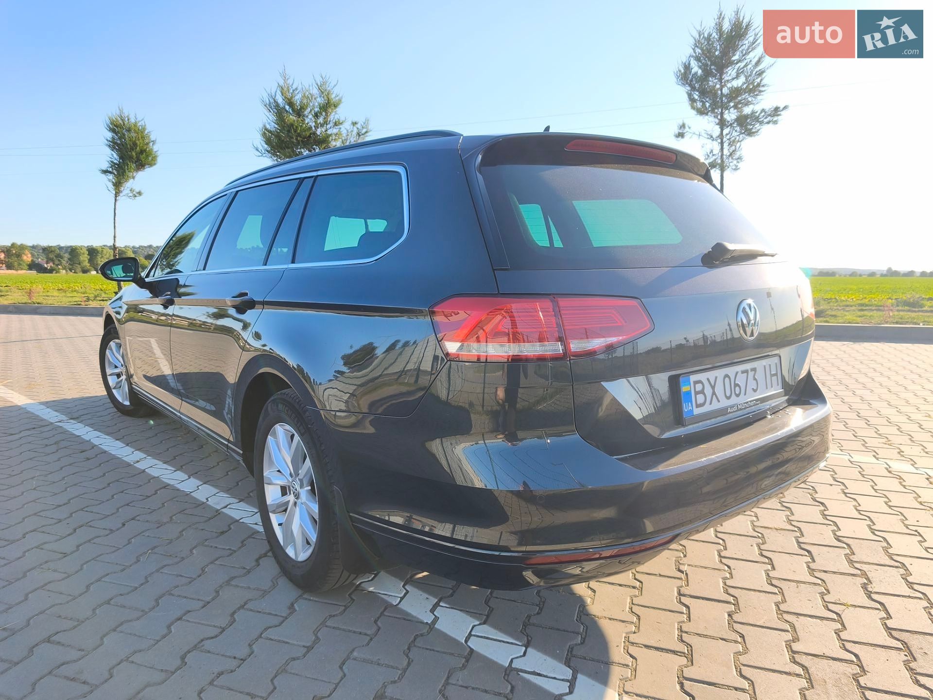 Volkswagen Passat 2017 VIN WVWZZZ3CZJE094477 фото оголошення 17 з 32
