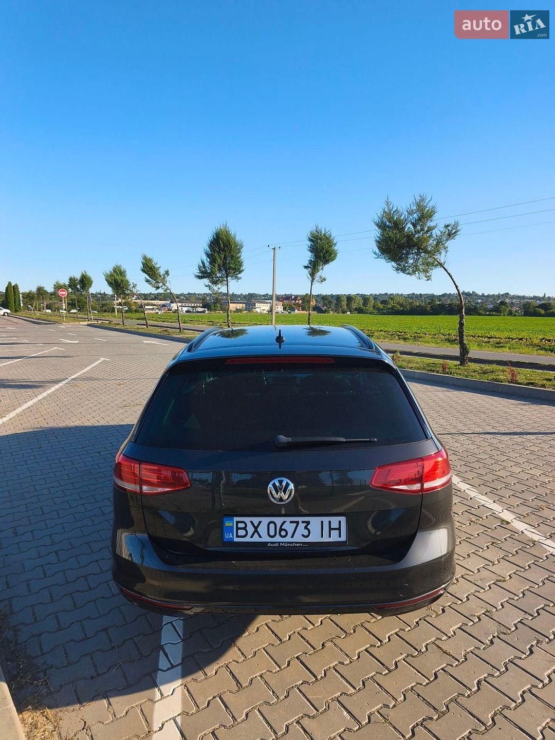 Volkswagen Passat 2017 VIN WVWZZZ3CZJE094477 фото оголошення 19 з 32