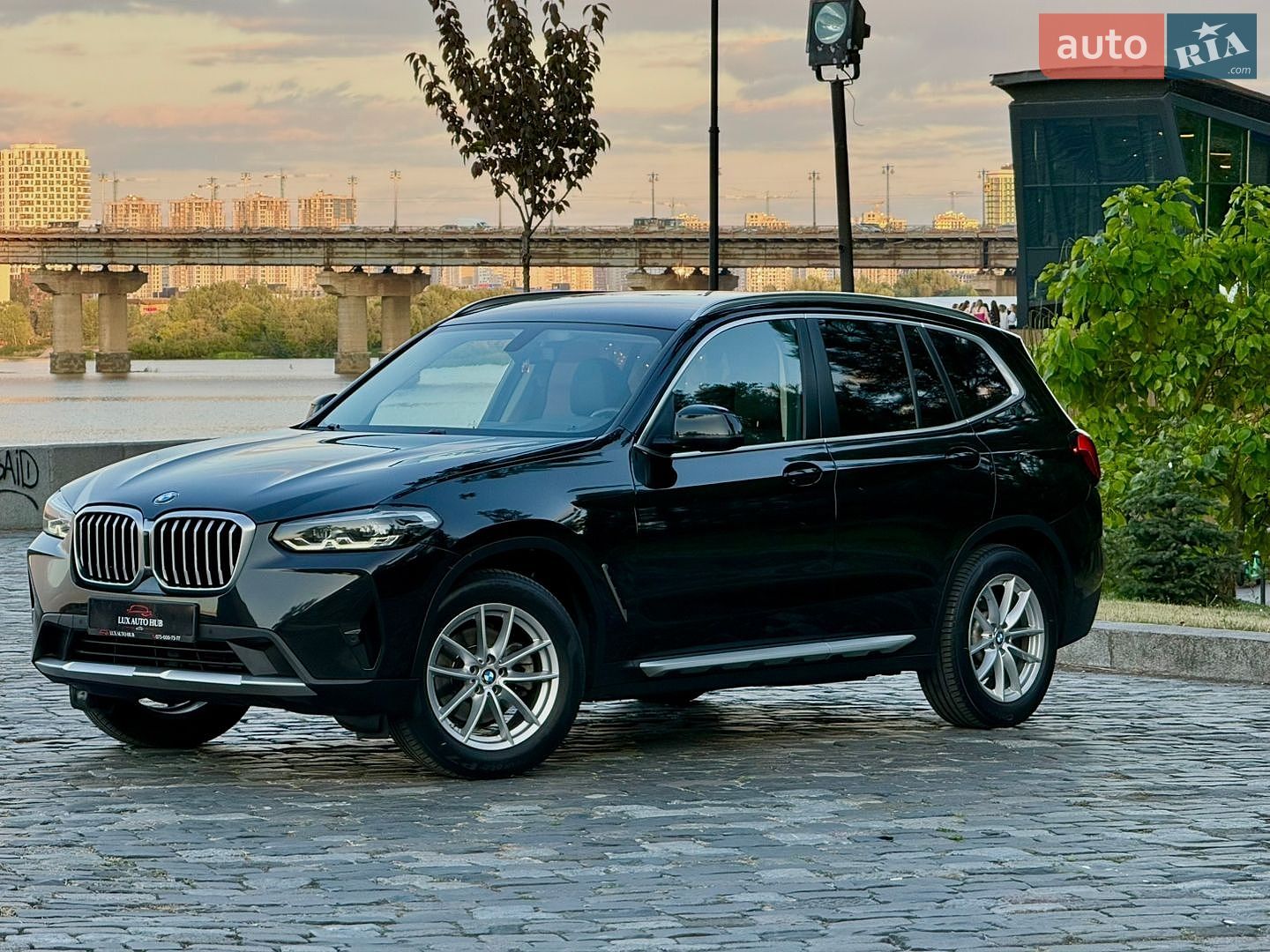 BMW X3 2022 VIN WBA35BZ0X0N148606 фото оголошення 3 з 200