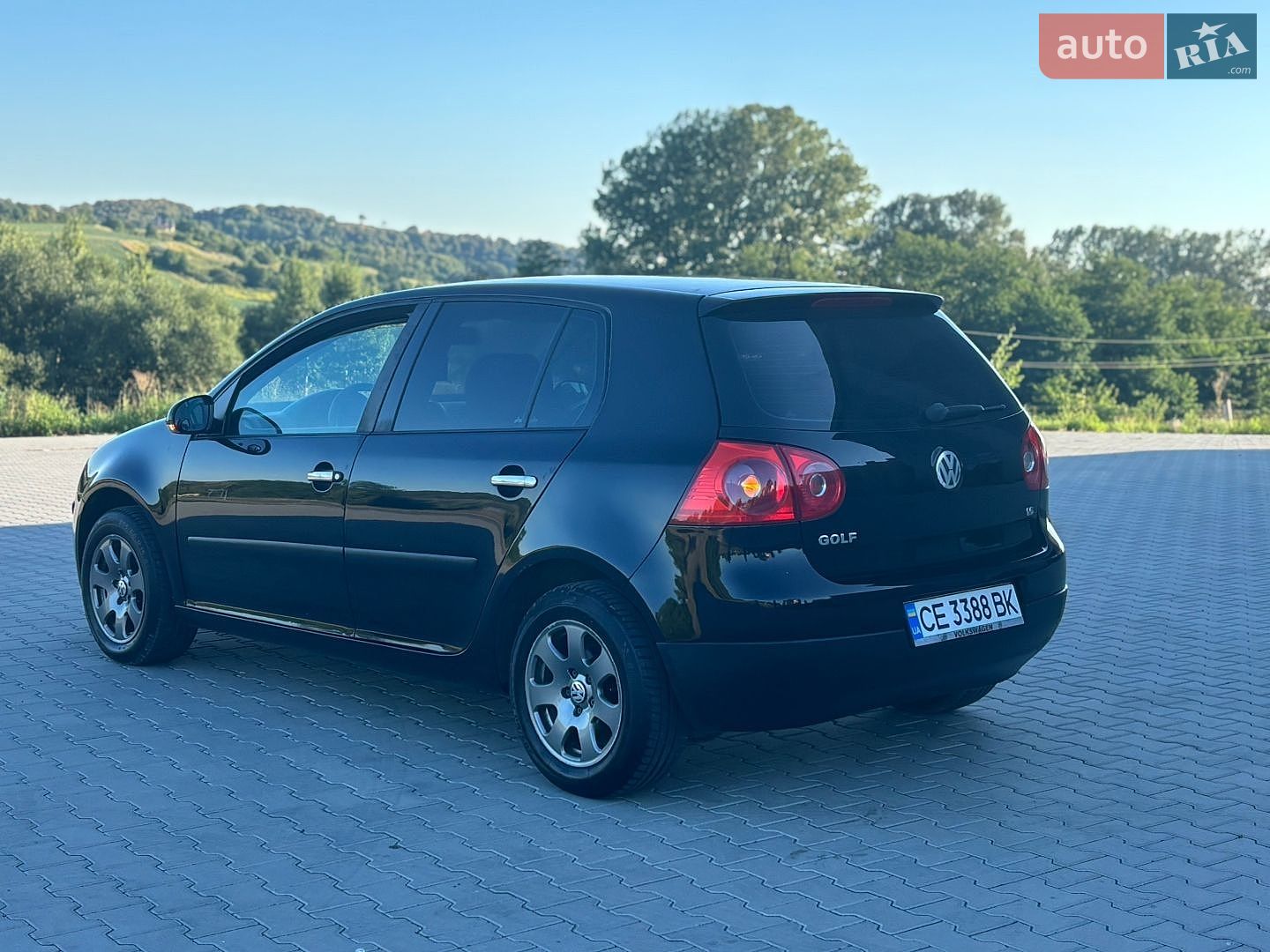 Volkswagen Golf 2004 VIN WVWZZZ1KZ5W002504 фото оголошення 13 з 33