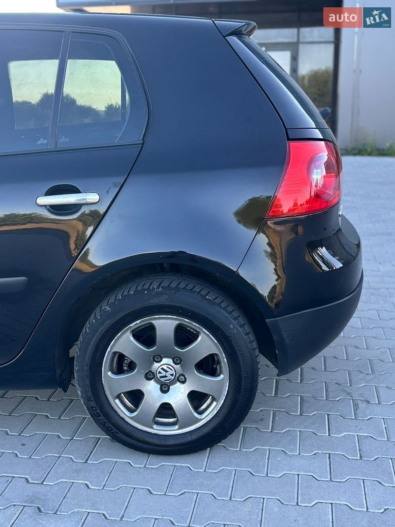 Volkswagen Golf 2004 VIN WVWZZZ1KZ5W002504 фото оголошення 19 з 33