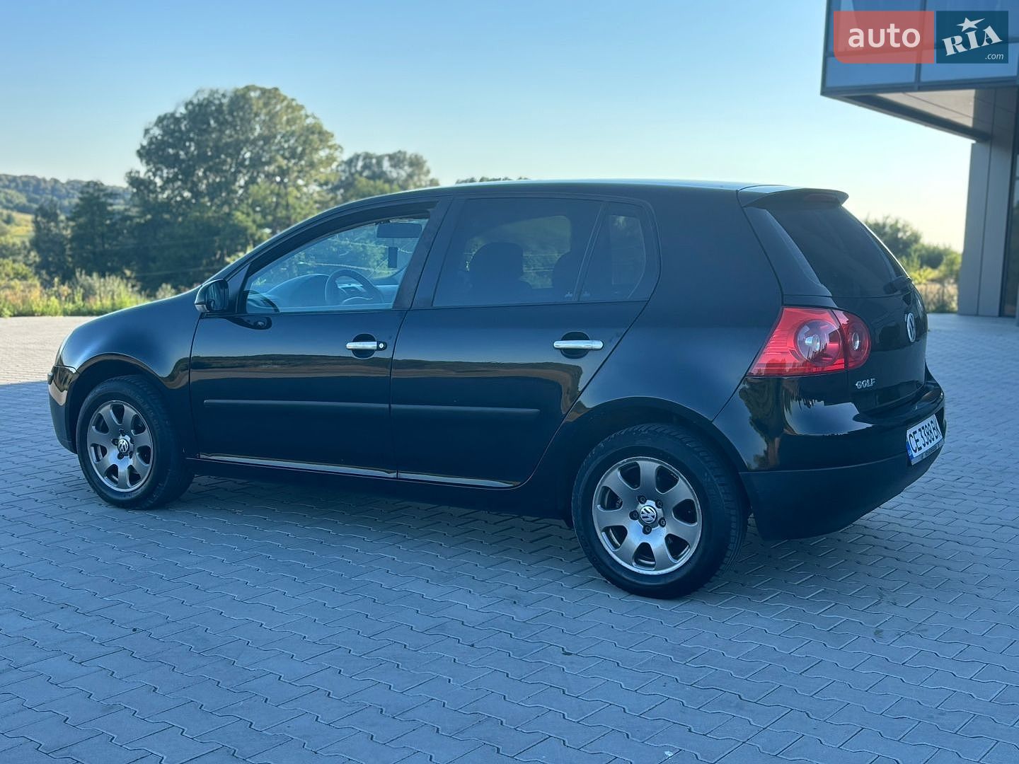 Volkswagen Golf 2004 VIN WVWZZZ1KZ5W002504 фото оголошення 7 з 33