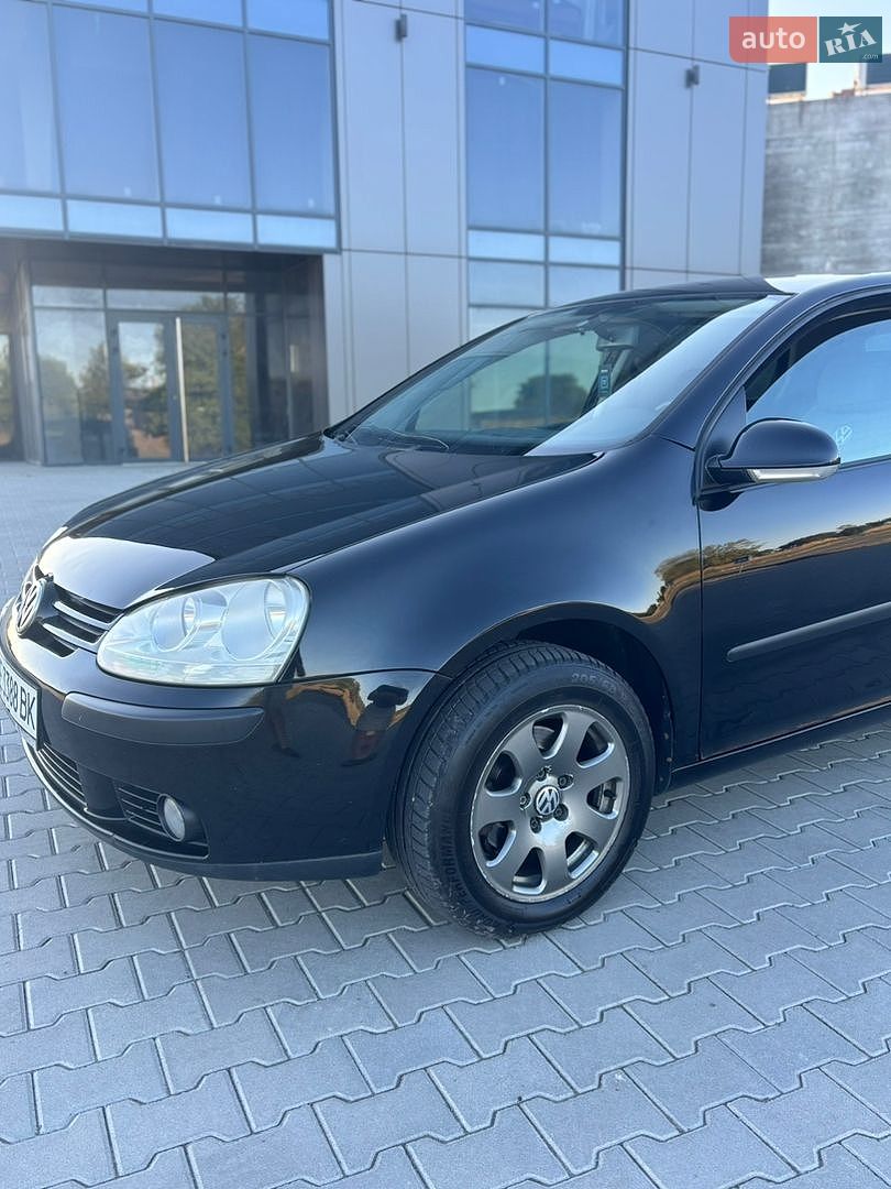 Volkswagen Golf 2004 VIN WVWZZZ1KZ5W002504 фото оголошення 8 з 33