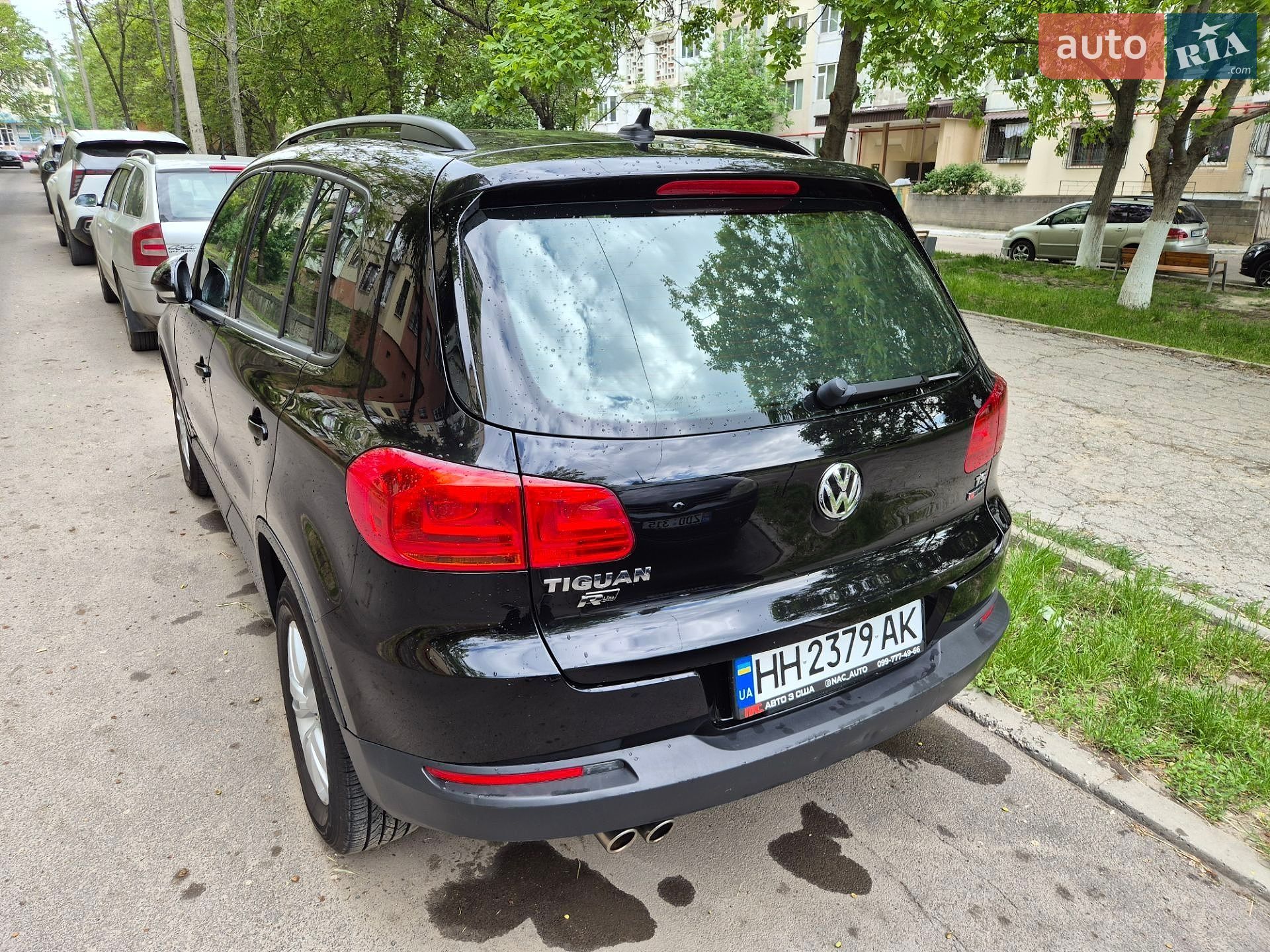 Volkswagen Tiguan 2016 VIN WVGBV7AX1HK001202 фото оголошення 9 з 10
