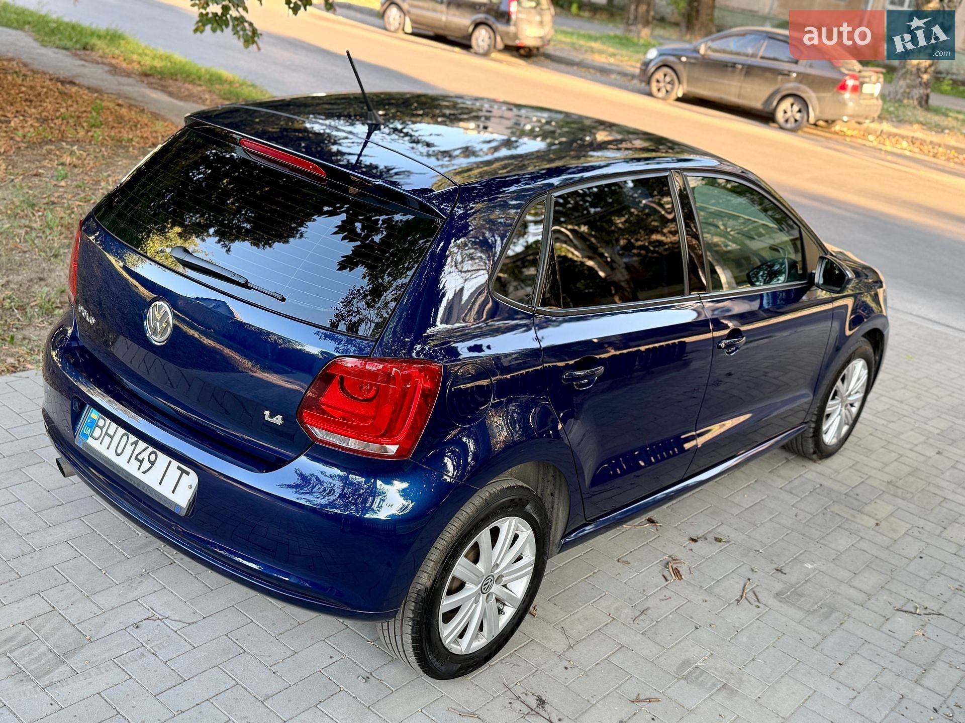 Volkswagen Polo 2010 VIN WVWZZZ6RZBY160994 фото оголошення 10 з 55