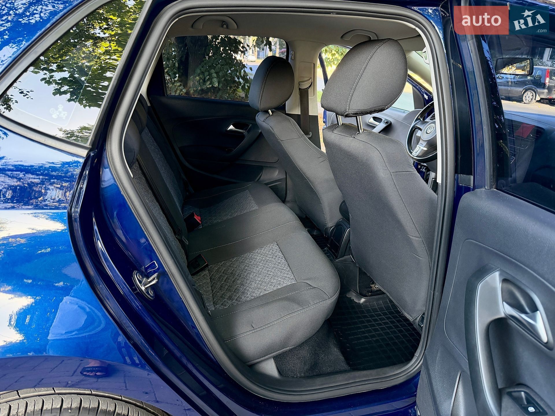 Volkswagen Polo 2010 VIN WVWZZZ6RZBY160994 фото оголошення 29 з 55