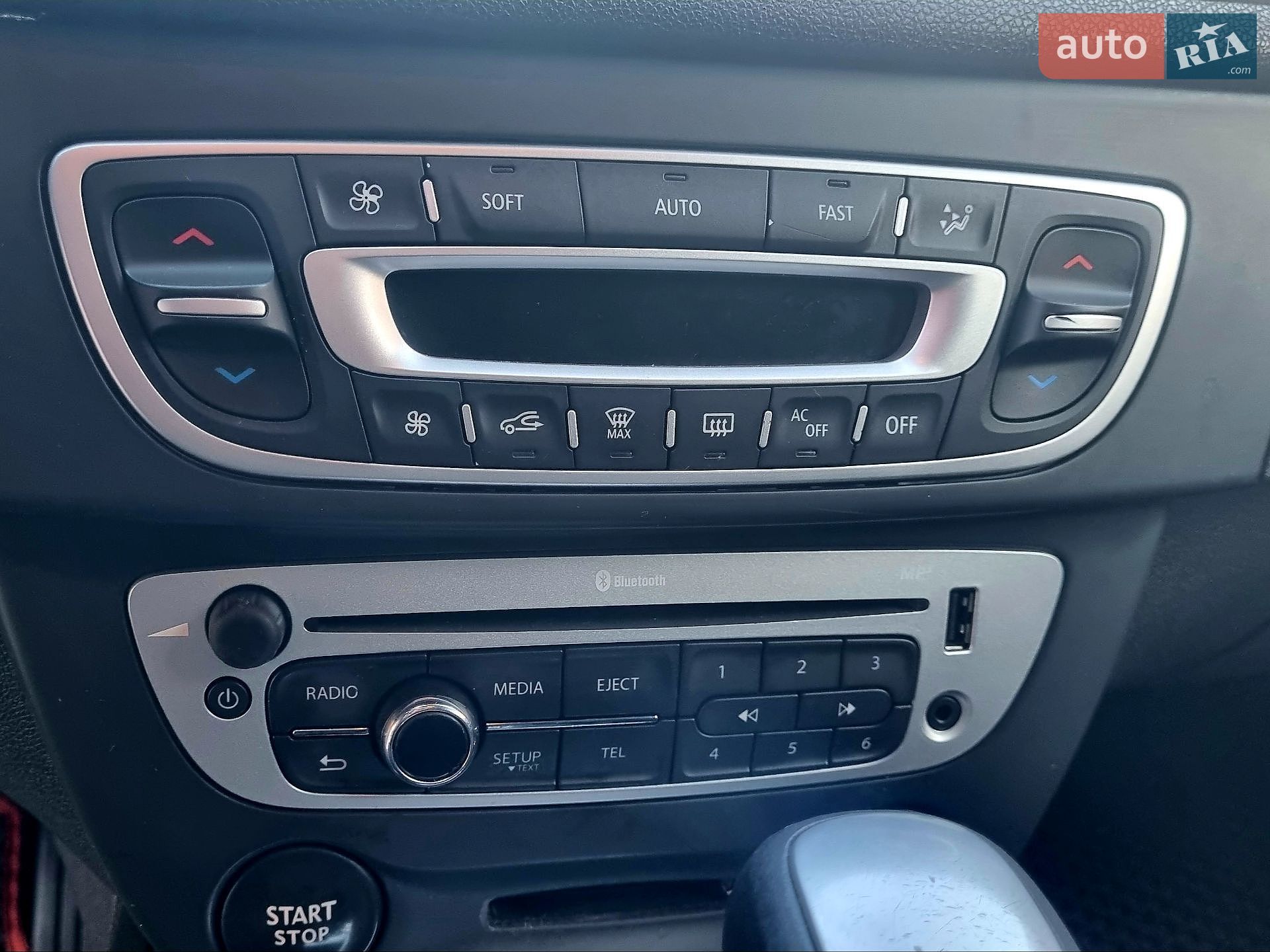 Renault Megane 2012 VIN VF1KZ090347531744 фото оголошення 32 з 61