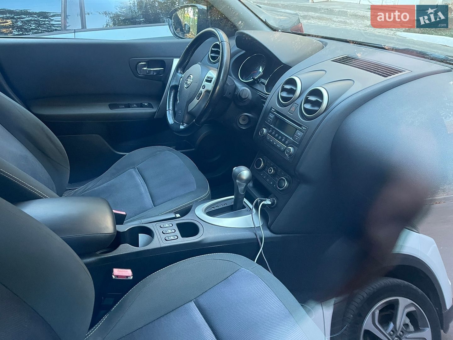 Nissan Qashqai 2013 VIN SJNFAAJ10U2734734 фото оголошення 6 з 17