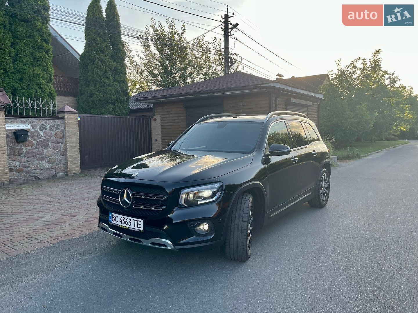 Mercedes-Benz GLB-Class 2023 VIN W1N4M4GB2PW302460 фото оголошення 3 з 39