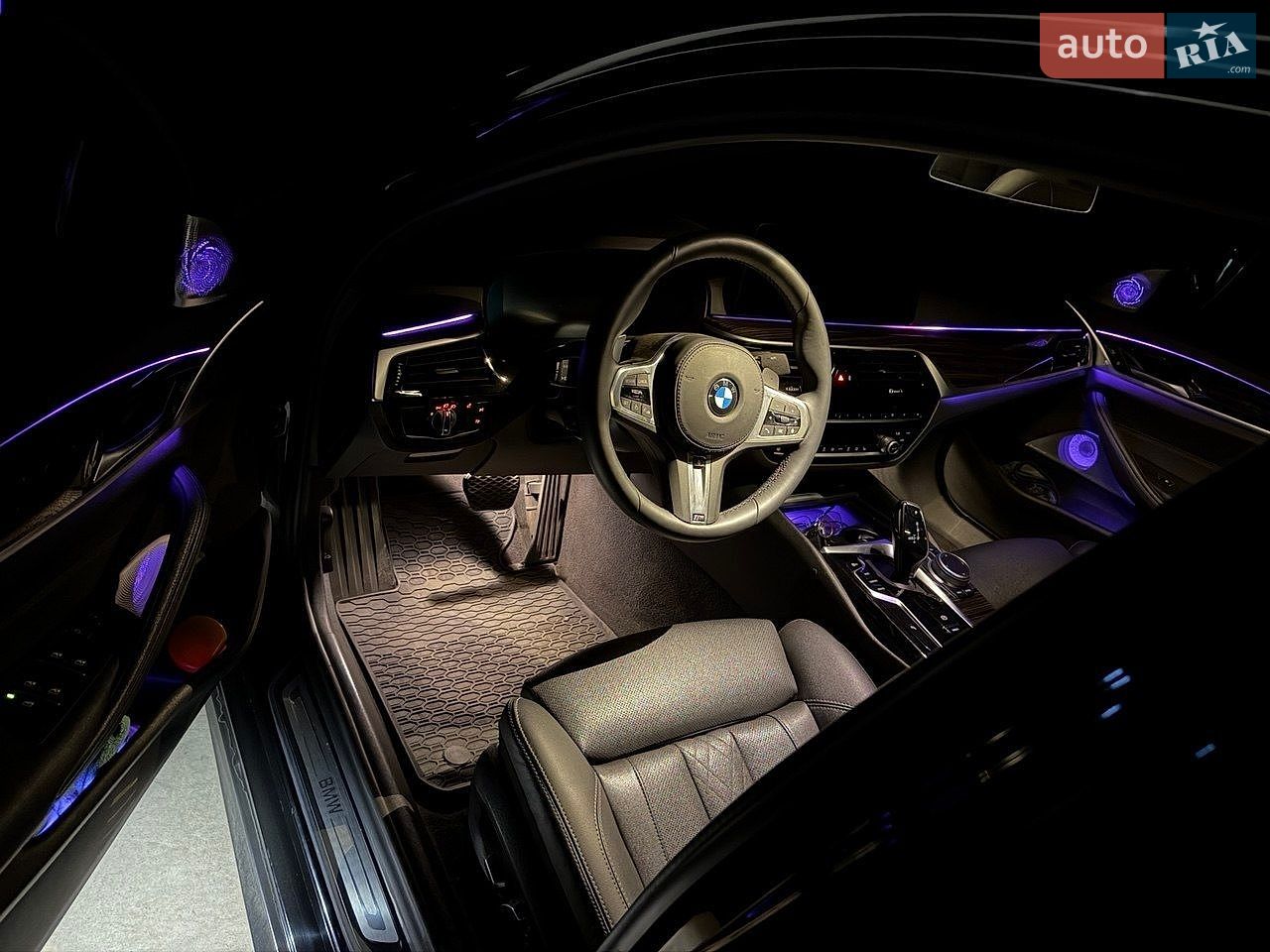 BMW 5 Series 2020 VIN WBA13BJ01MWX02463 фото оголошення 15 з 24